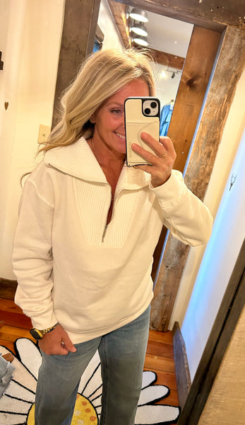 Sonata Fleece Half Zip Sweatshirt