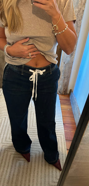 HR Wide Jogger - Tummy Tuck Detail