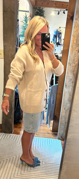 Theo V-Neck Cardi