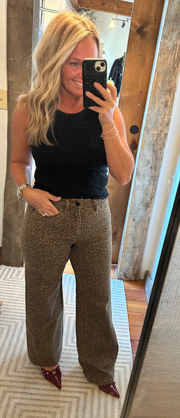 HR Leopard Jean