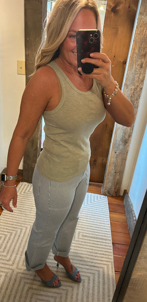 Classic Scoop neck Tank