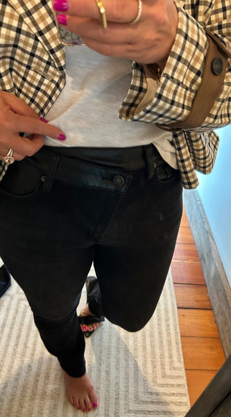 Criss Cross HR Straight Jean