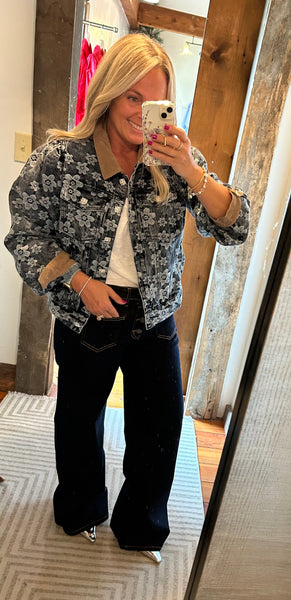 HR Button Fly Wide Leg Jean