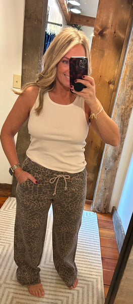 Hunter Leopard Knit Pant