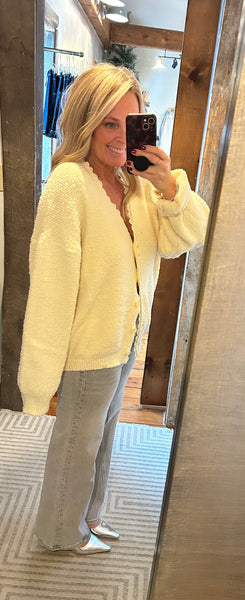 Scallop Trim Fluffy Knit Cardigan