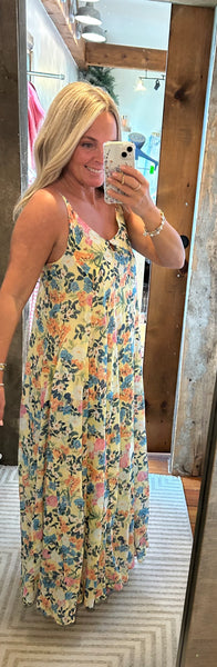 Leslie Floral Open Back Maxi Dress