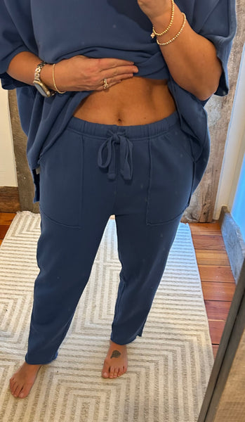 Malibu Essential Tapered Pant