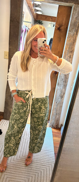 Floral Printed Straight Leg pant